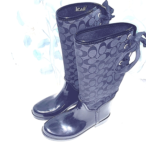 COACH TRISTEE BLACK RAIN BOOTS SZ 8 B